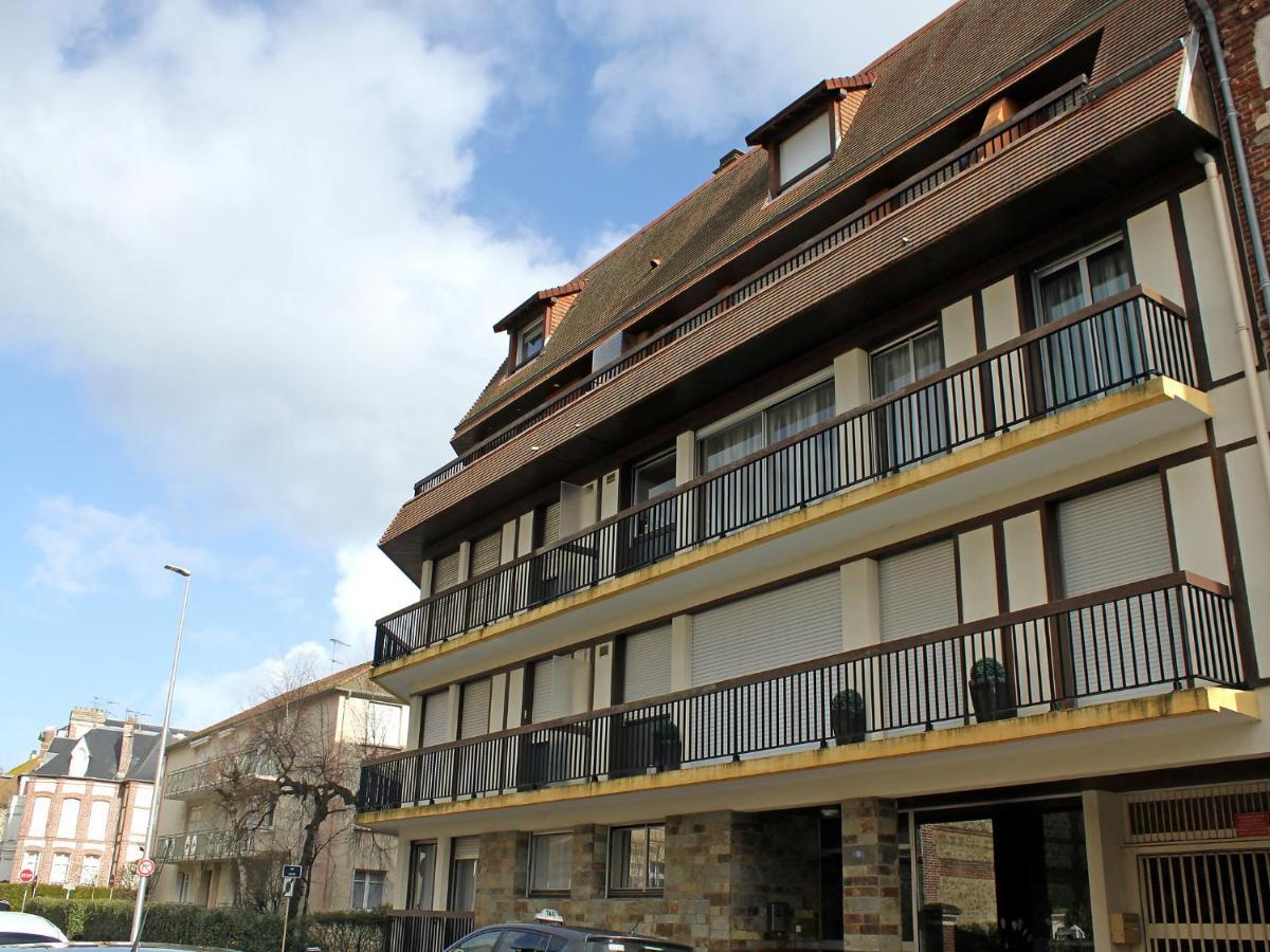 Apartment Les Cigognes By Interhome Deauville Exterior photo