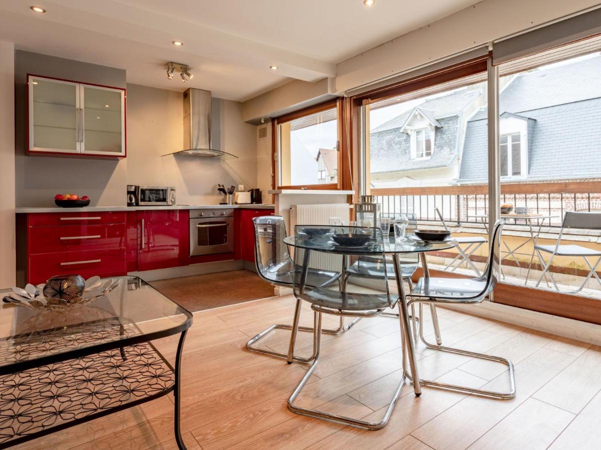 Apartment Les Cigognes By Interhome Deauville Exterior photo